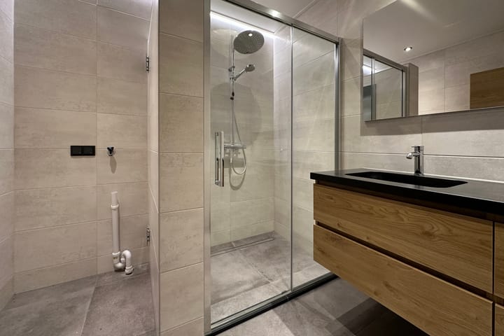 Foto 17 van Esdoornlaan 20