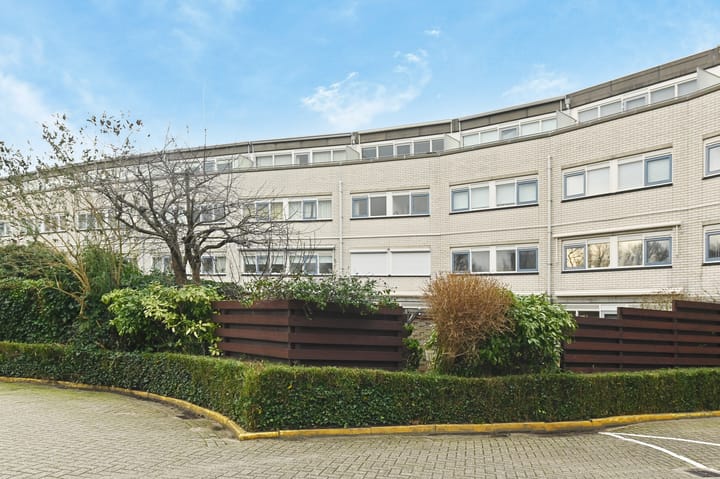 Foto 2 van Ir. van der Sluijsplantsoen 63