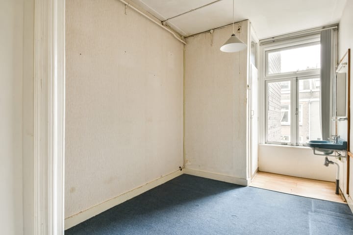 Foto 15 van Van Ostadestraat 490-2