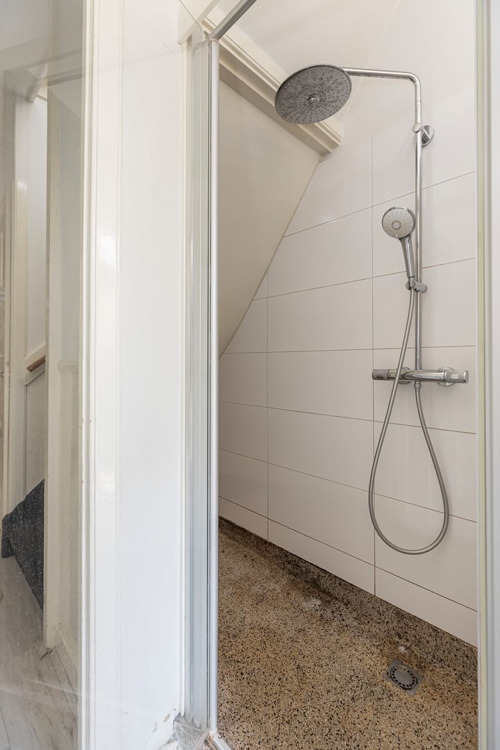 Foto 11 van Riouwstraat 102