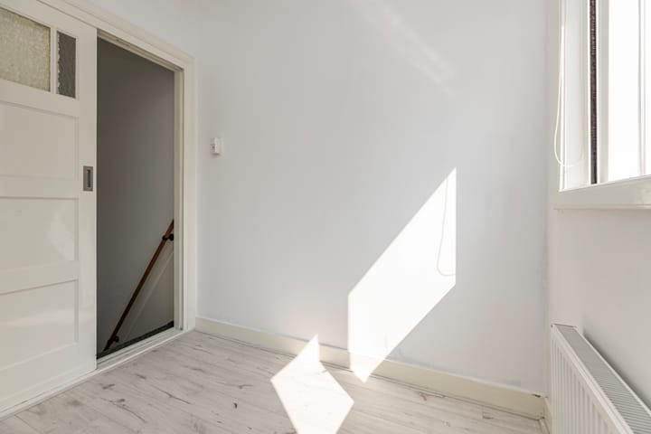 Foto 14 van Riouwstraat 102