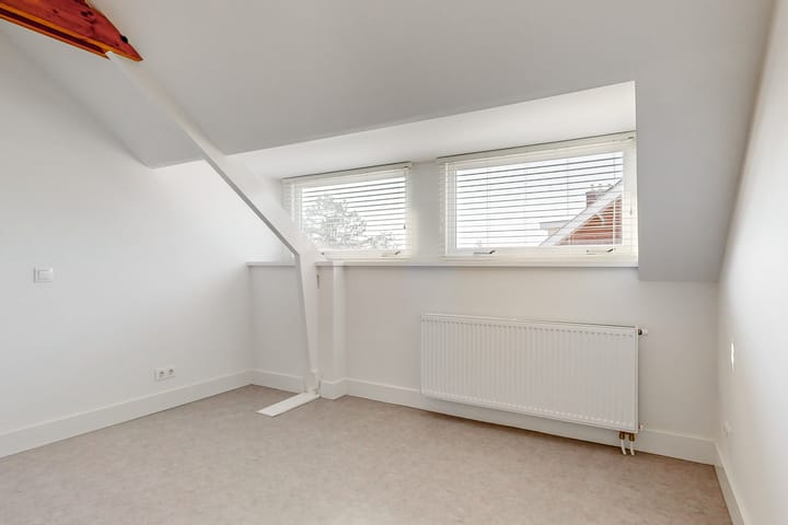 Foto 14 van Van Egmondstraat 7-B