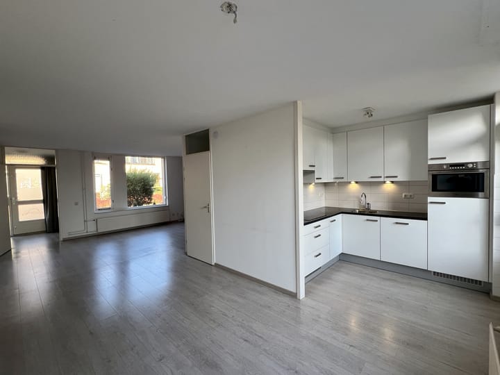 Foto 8 van Zonnebloemstraat 38