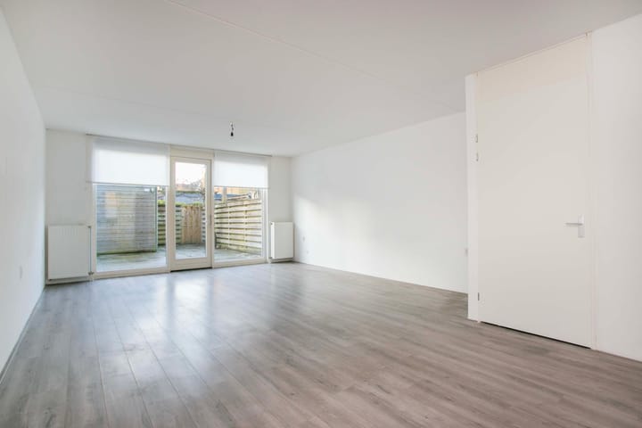 Foto 2 van Straat van Corsica 68