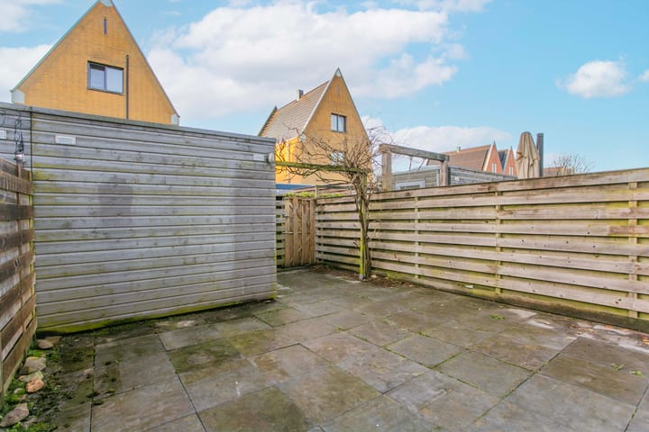 Foto 23 van Straat van Corsica 68