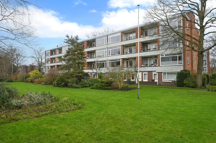 Photo 1 of Zwaluwlaan 94