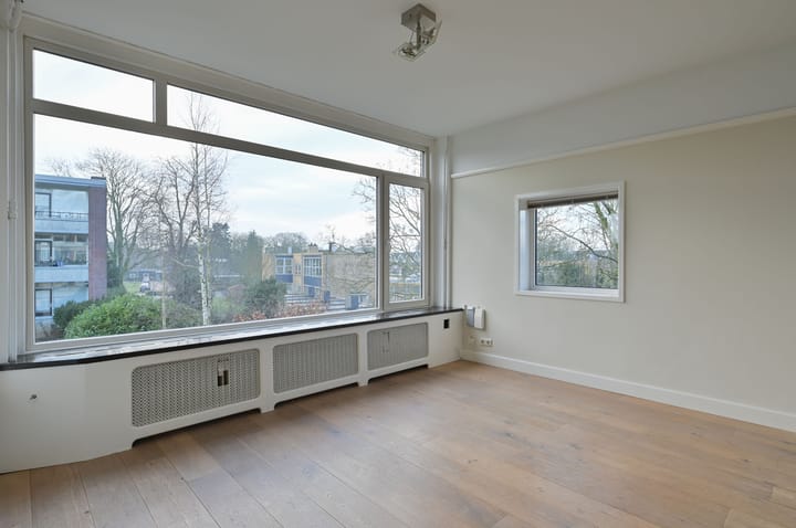 Photo 9 of Zwaluwlaan 94