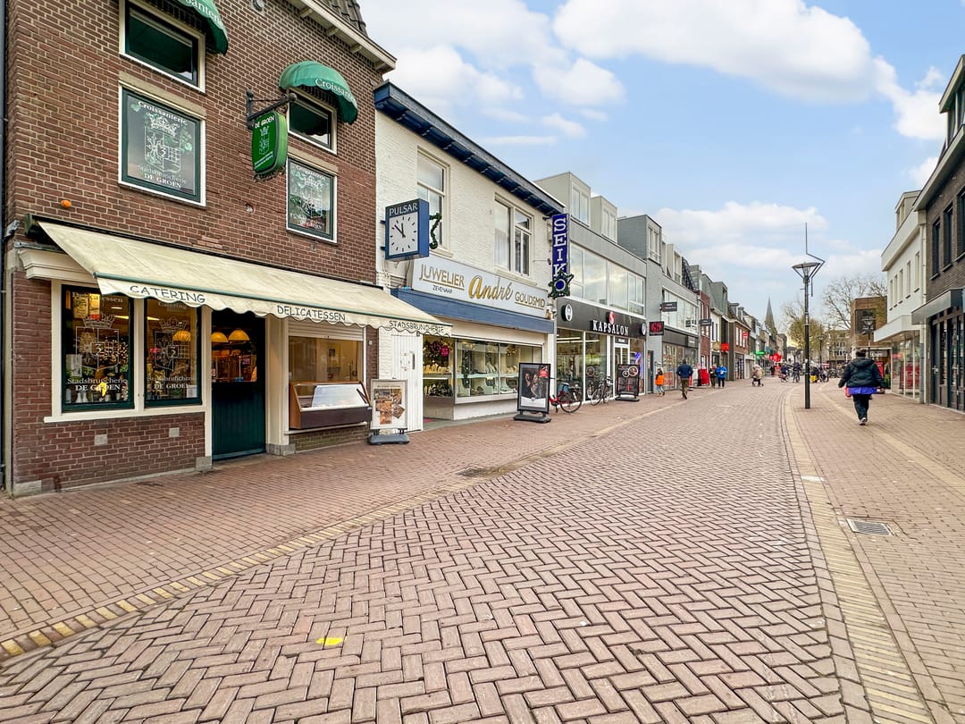 Foto 37 van Schoolstraat 15