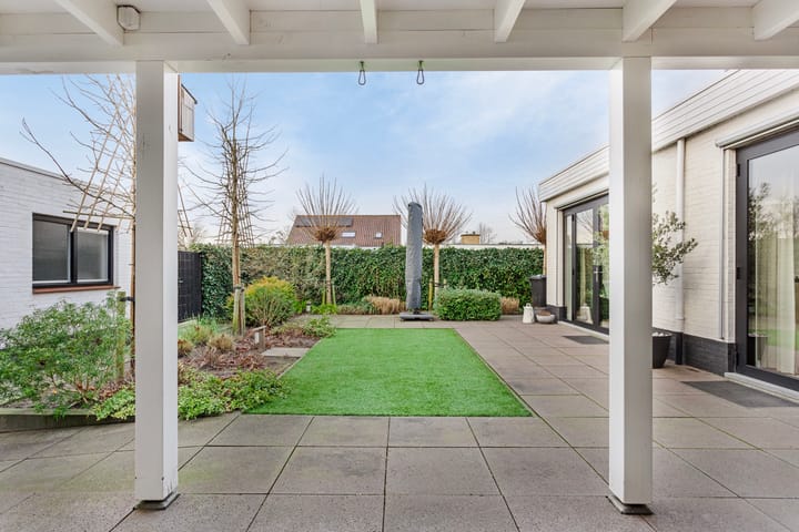 Foto 29 van Johann Strauszstraat 8