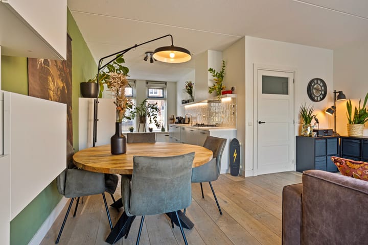 Foto 11 van Nassaustraat 6