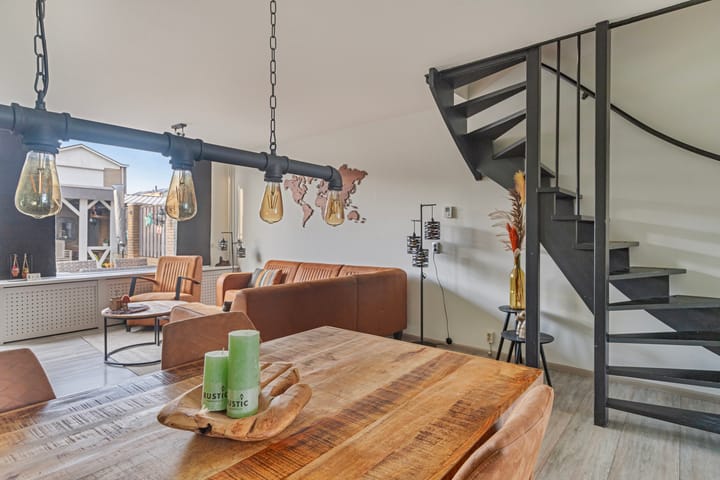 Foto 11 van Sibeliusstraat 239