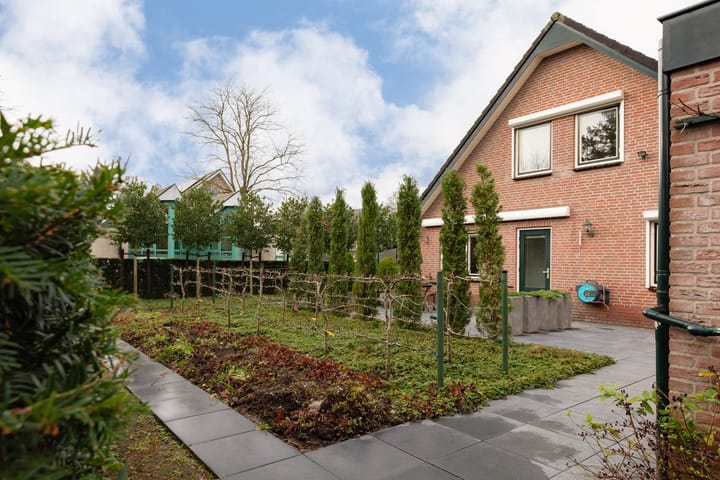 Foto 10 van Klompenmakerslaan 13