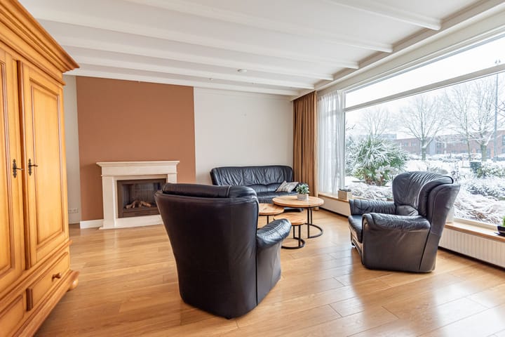 Foto 2 van van Homoetstraat 19