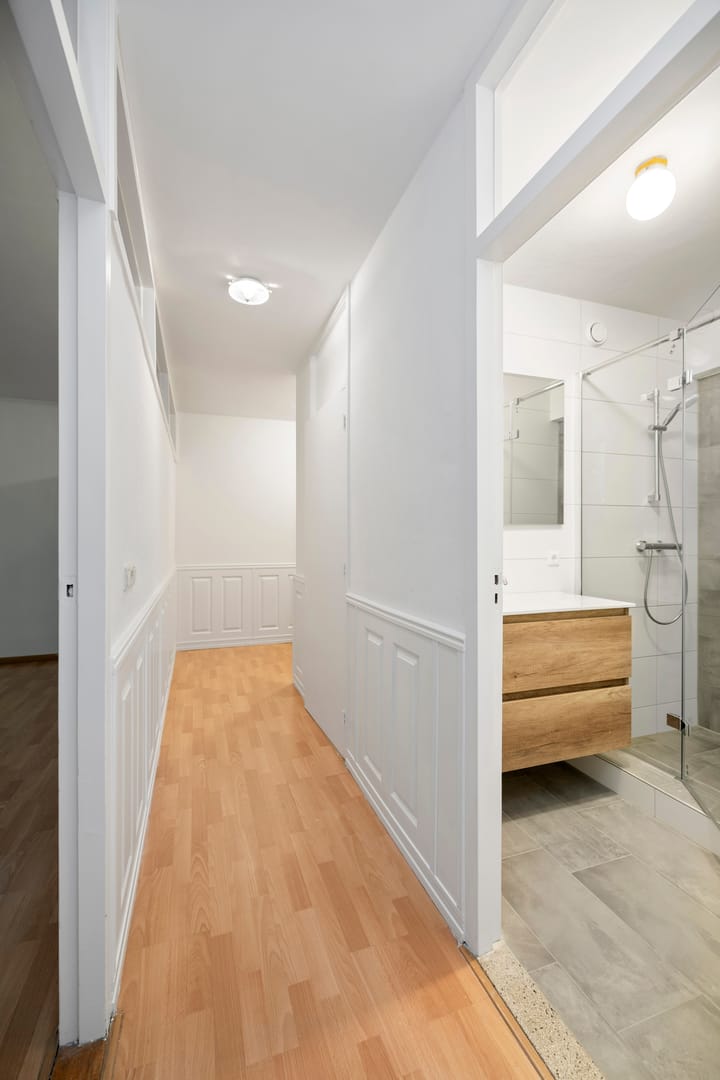 Foto 9 van Vanekerstraat 143