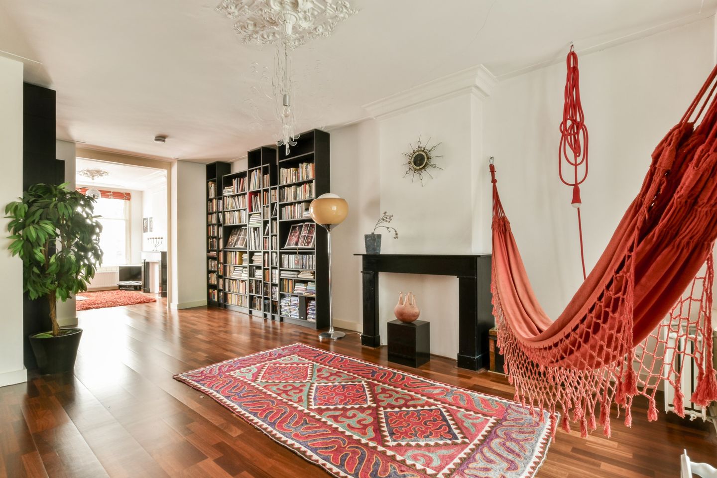 Foto 1 van Albert Cuypstraat 258-1