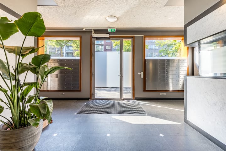 Foto 5 van Valkenburgerstraat 190-F