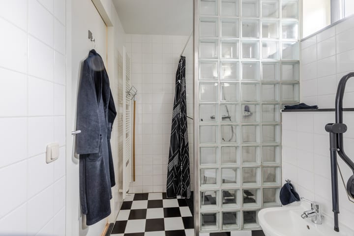 Foto 16 van Valkenburgerstraat 190-F