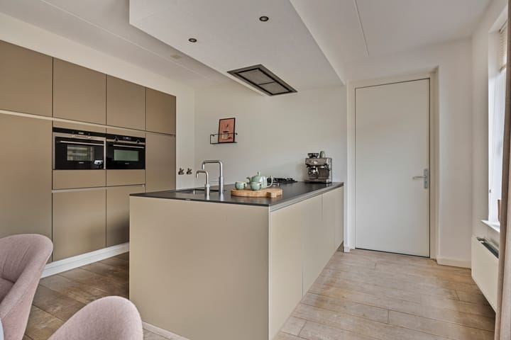 Foto 16 van Lover 180