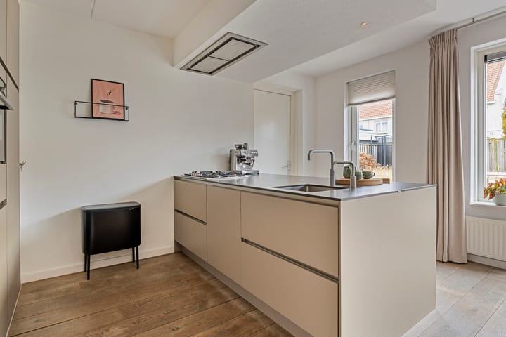 Foto 20 van Lover 180