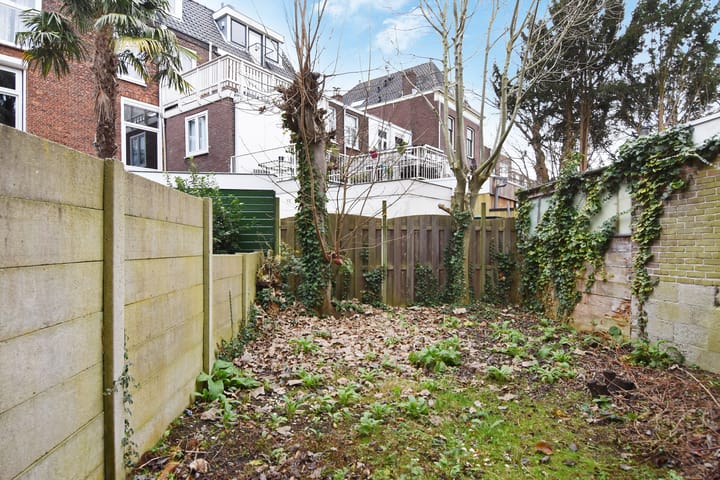 Foto 5 van Warmoezierstraat 36