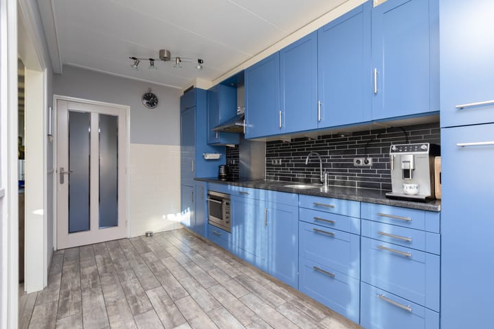 Foto 11 van Worp Tjaardastraat 145