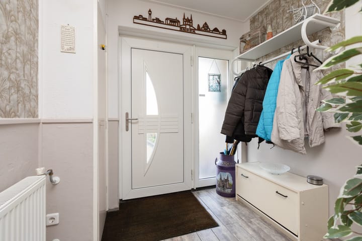 Foto 14 van Worp Tjaardastraat 145