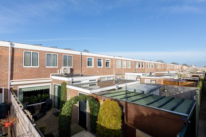 Foto 36 van Worp Tjaardastraat 145