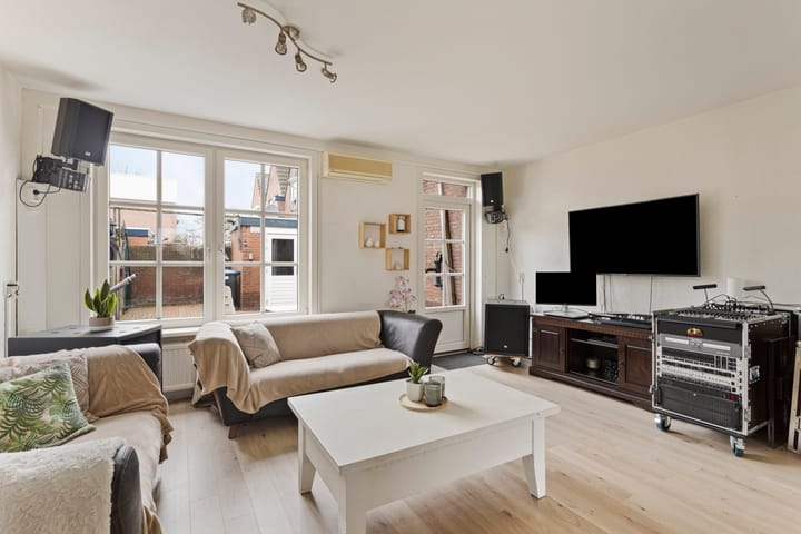 Foto 9 van Wolfstraat 13