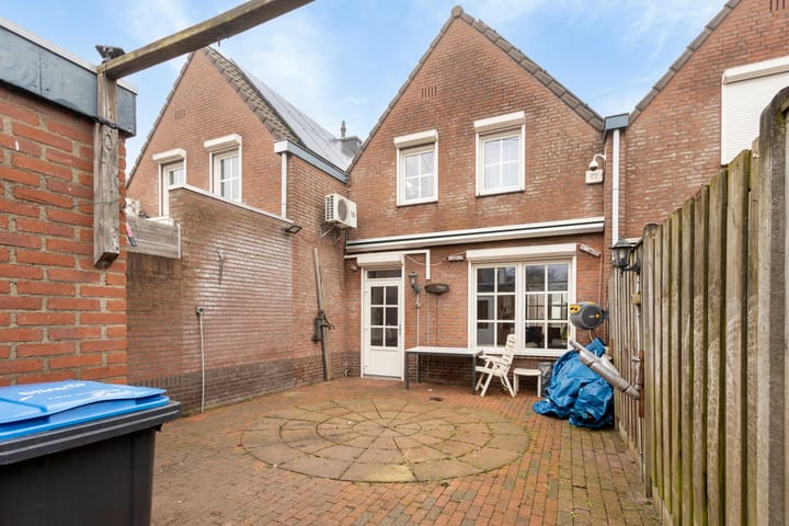 Foto 25 van Wolfstraat 13