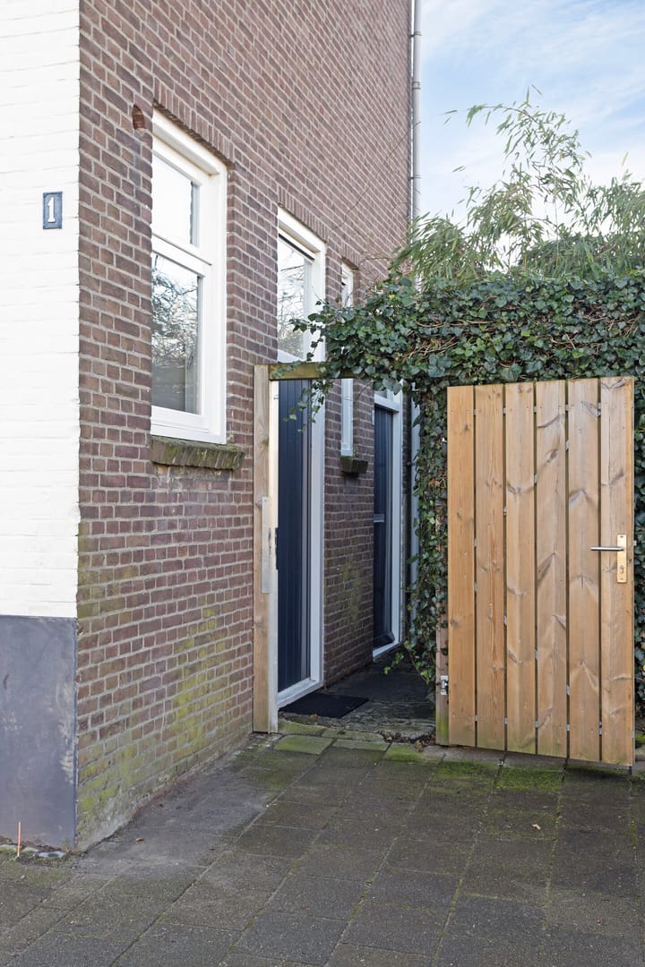 Foto 3 van Derde van Hezewijkstraat 1