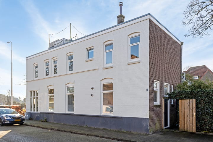 Foto 6 van Derde van Hezewijkstraat 1