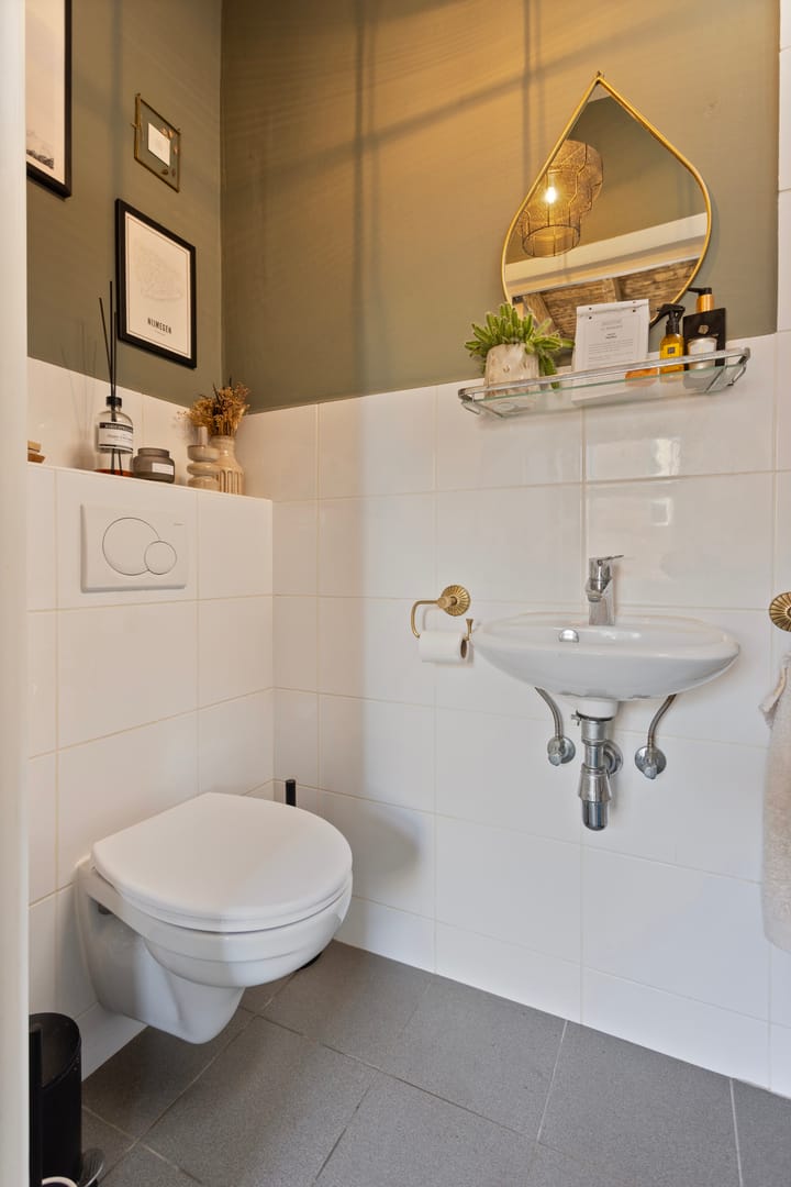 Foto 8 van Derde van Hezewijkstraat 1