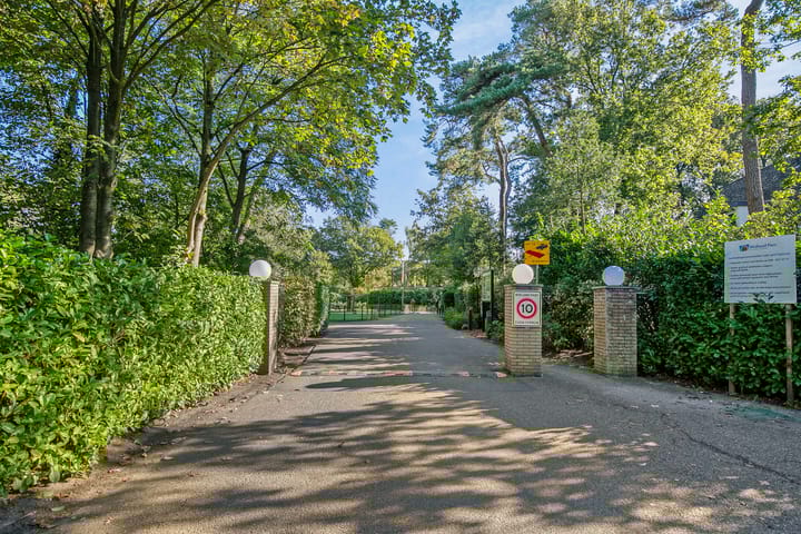 Photo 37 of Barchman Wuytierslaan 81-35