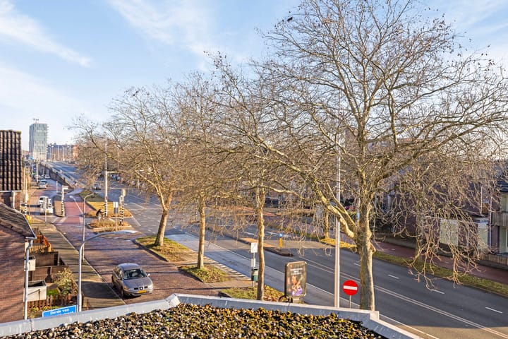 Foto 30 van Derde van Hezewijkstraat 1