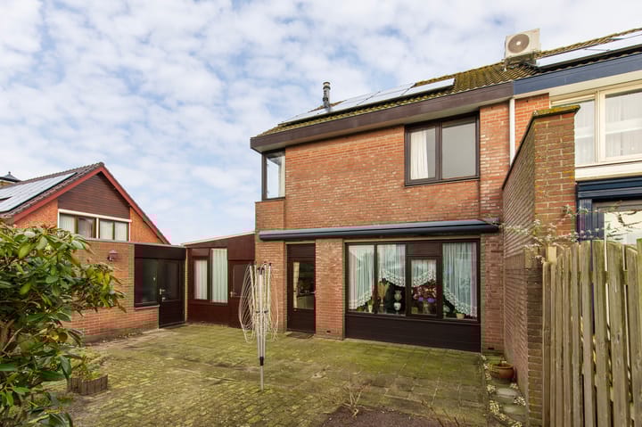 Foto 29 van Kerkstraat 76