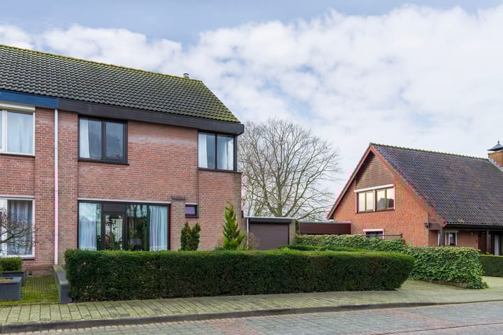 Foto 33 van Kerkstraat 76