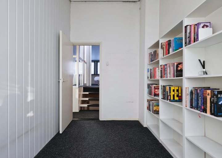 Foto 15 van J. van de Veldelaan 66