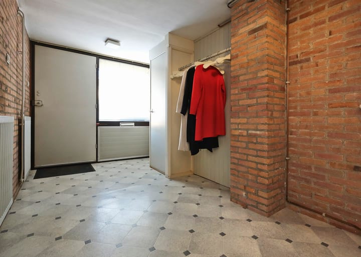 Foto 25 van J. van de Veldelaan 66