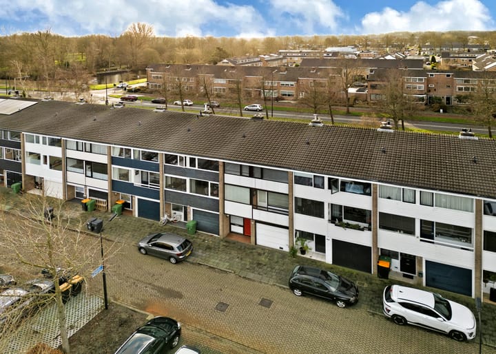 Foto 34 van J. van de Veldelaan 66