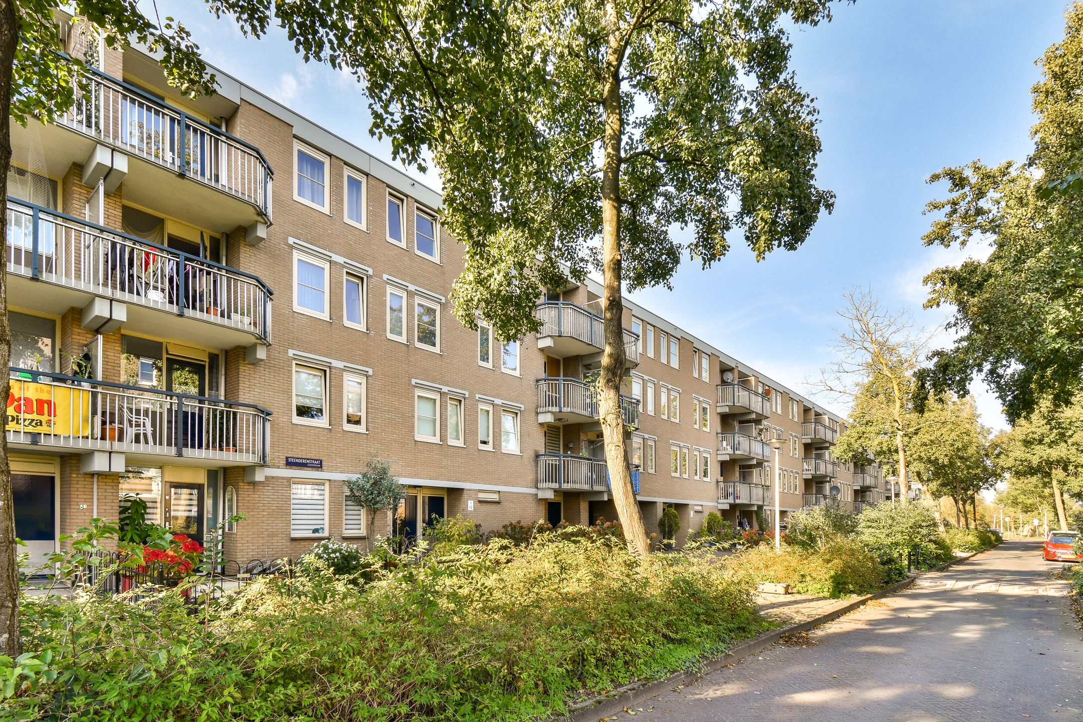 Foto 27 van Steenderenstraat 13