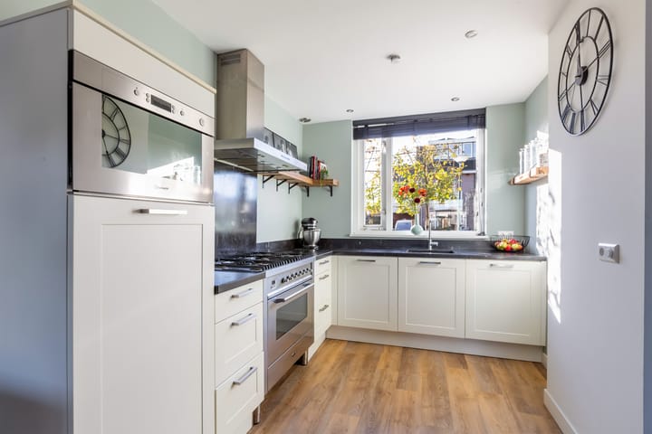 Foto 12 van Maarten Maartensstraat 13