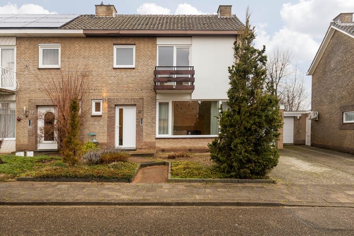 Foto 1 van Burg. Hamersstraat 10