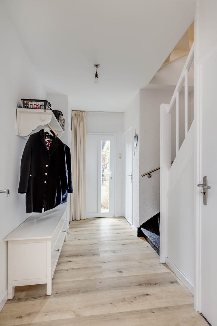 Foto 10 van Burg. Hamersstraat 10