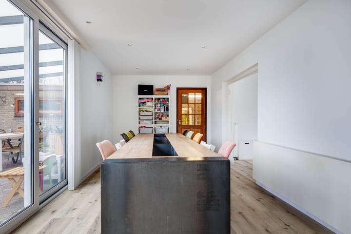 Foto 16 van Burg. Hamersstraat 10