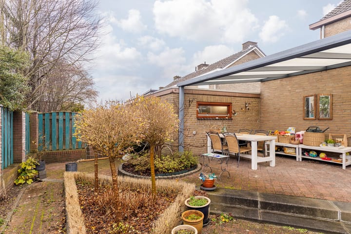 Foto 30 van Burg. Hamersstraat 10