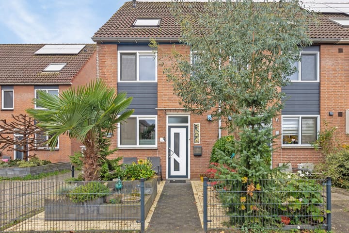 Foto 1 van Klepperdans 47