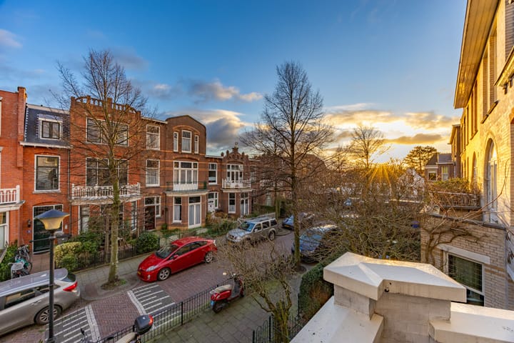 Photo 32 of Emmastraat 40