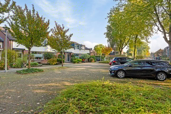 Foto 21 van Rijnlaan 230