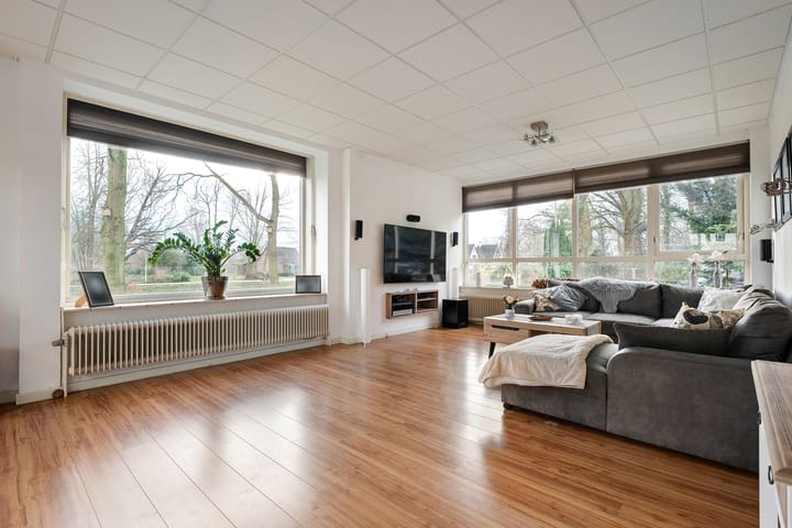 Foto 18 van Moerheimstraat 148