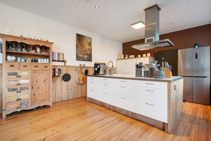 Foto 23 van Moerheimstraat 148